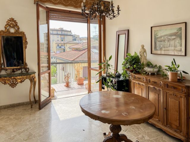 Appartamento in Vendita