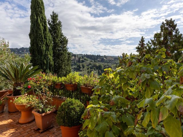 Immobile rif. VRAA266 a Firenze Settignano - Immagine 13