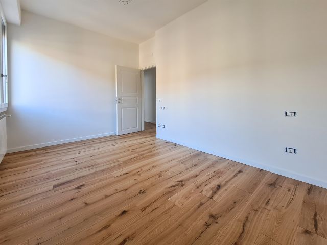 Immobile rif. VRAA278 a Firenze Oberdan - Immagine 2