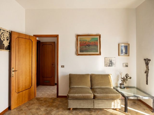 Immobile rif. VRAA372 a Firenze Europa - Immagine 8