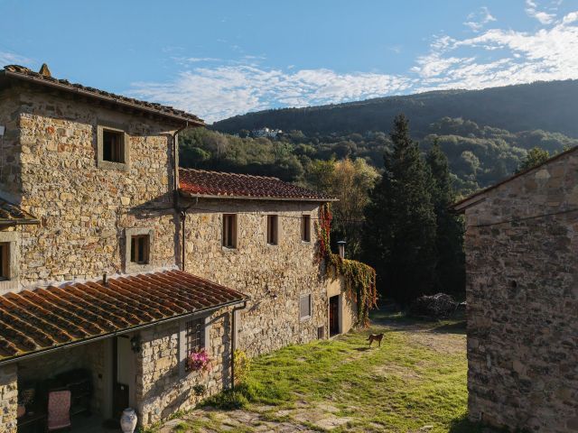 Colonica in Vendita