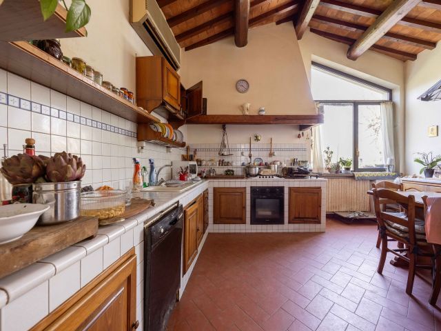 Immobile rif. VRVI218 a Bagno A Ripoli Ponte A Ema - Immagine 4