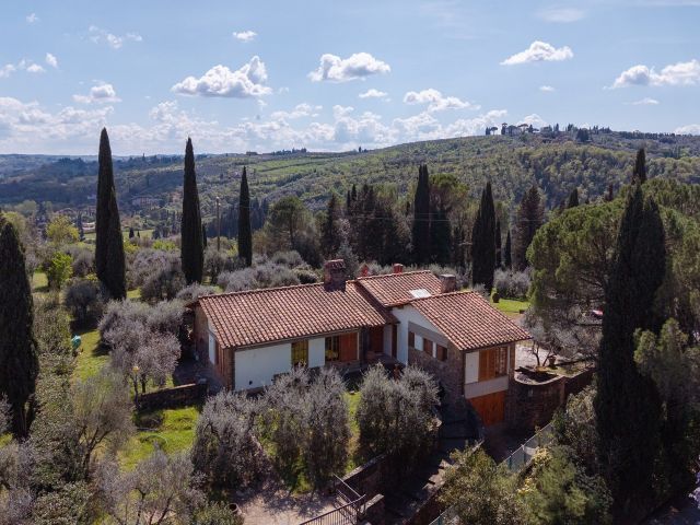 Villa in Vendita